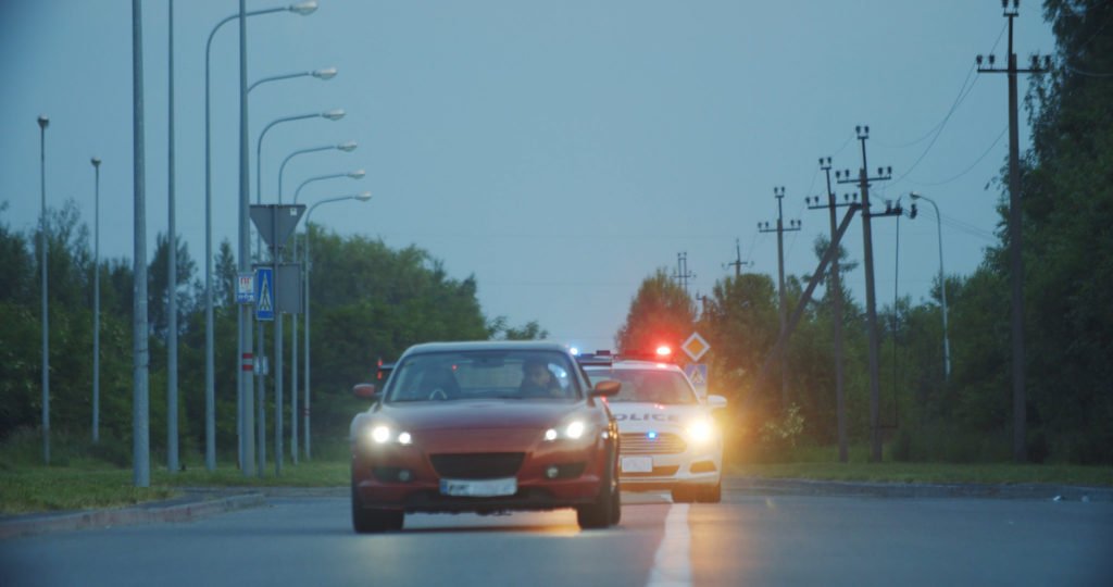 Car eluding a police car in violation of CRS 18-9-116.5.